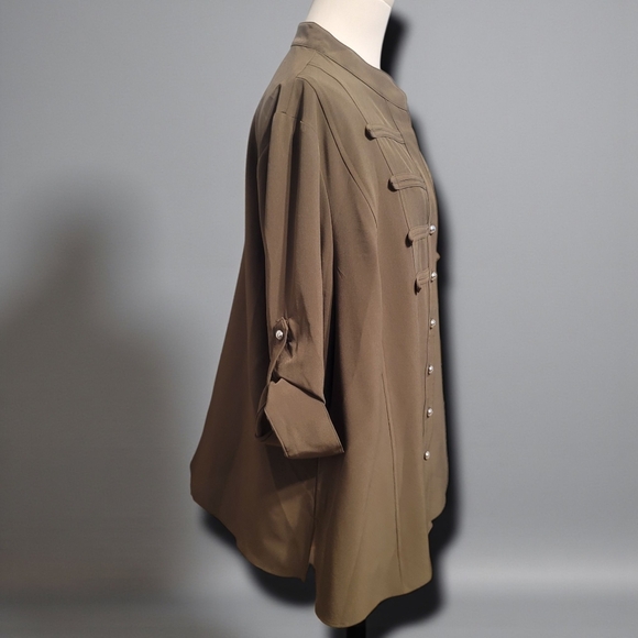 Kathy Che - 18/20 Stretch Olive Blouse - Picture 2 of 6